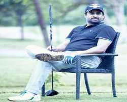 Maddy is also a golf player. Not only this, he had played the game along with Amitabh Bachchan and Mani Ratnam.